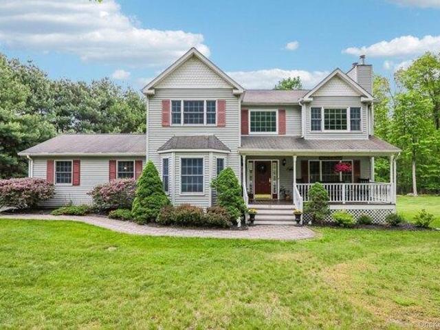 4 bedroom, Highland Mills NY 10930 105278008