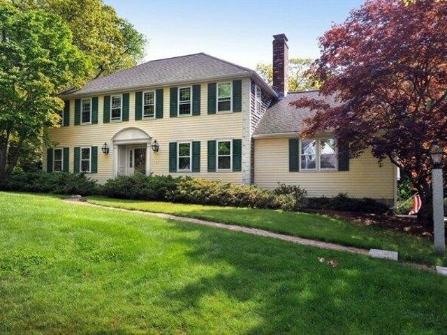 4 bedroom, Hingham MA 02043 105385067