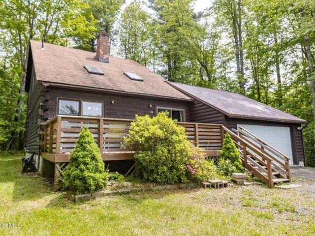 4 bedroom, Hinsdale MA 01235 104851982