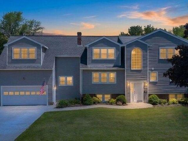 4 bedroom, Hudson MA 01749 105512986