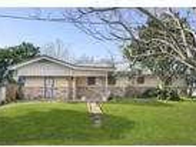 4 bedroom in Belle Chasse Louisiana 70037