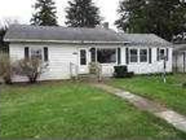 4 bedroom in Berrien Springs Michigan 49103