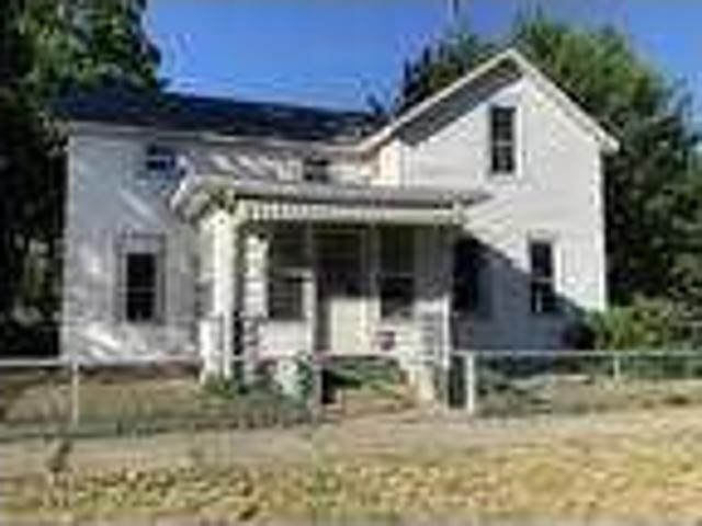 4 bedroom in Dowagiac MI 49047
