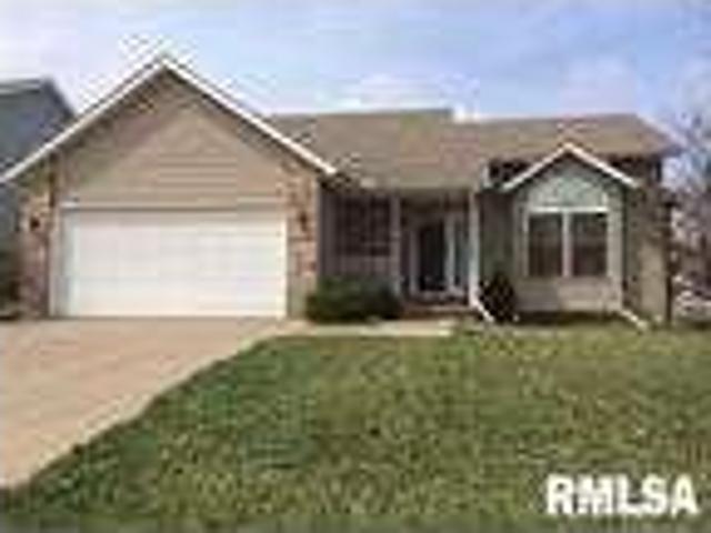 4 bedroom in Davenport Iowa 52806