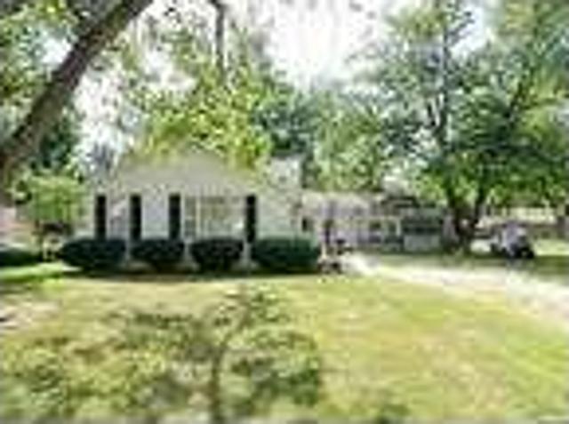 4 bedroom in East Peoria Illinois 61611