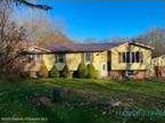 4 bedroom in Forest City Pennsylvania 18421