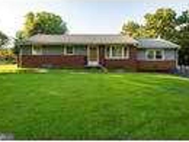4 bedroom in Frederick Maryland 21703