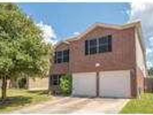 4 bedroom in Houston Texas 77345