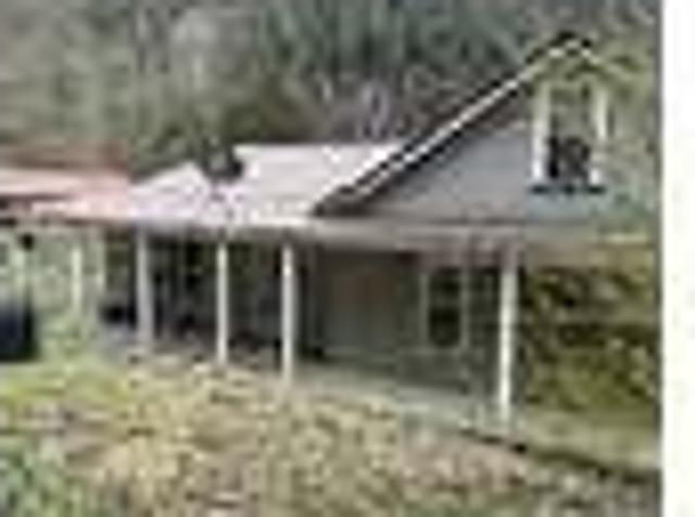 4 bedroom in Hazard KY 41701