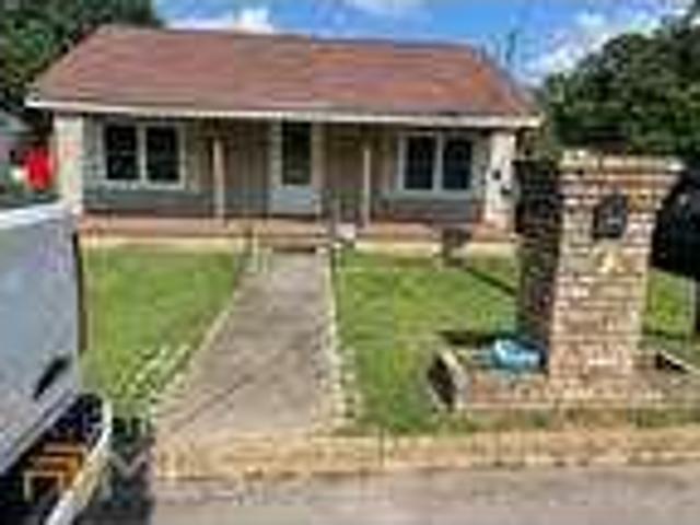 4 bedroom in Lanett Alabama 36863