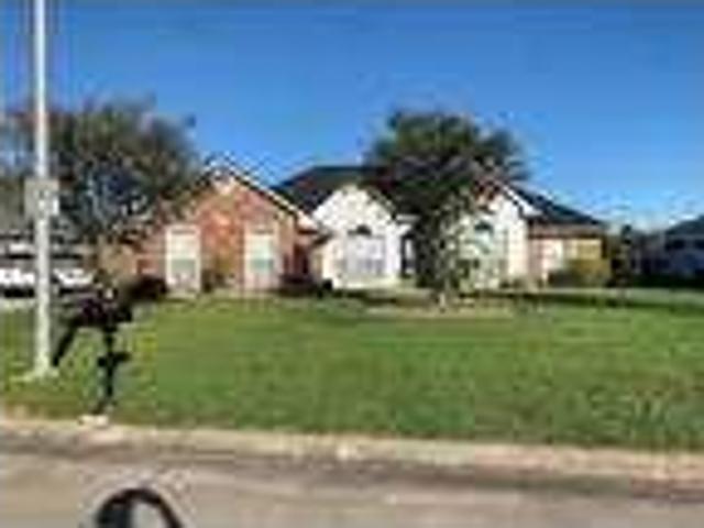 4 bedroom in Laplace Louisiana 70068