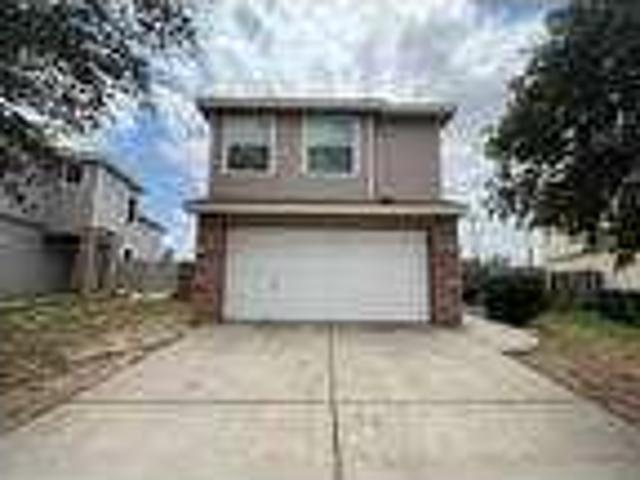 4 bedroom in Laredo TX 78045