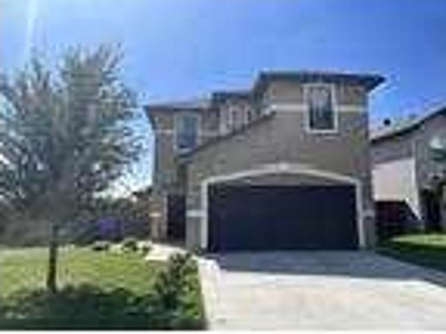 4 bedroom in Laredo Texas 78045