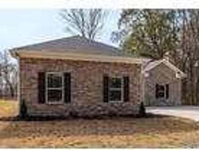 4 bedroom in New Market AL 35761