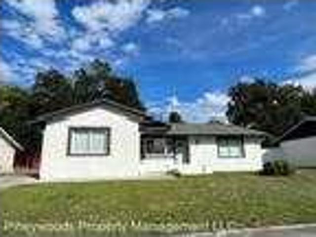 4 bedroom in Seffner FL 33584