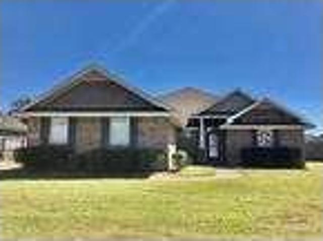 4 bedroom in Semmes Alabama 36575