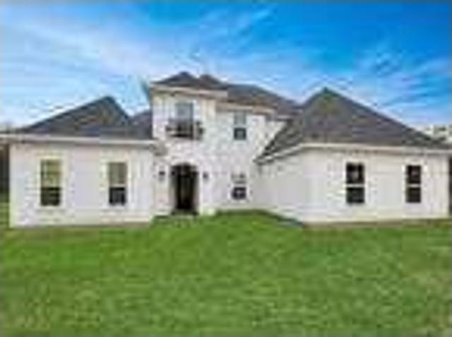 4 bedroom in Prairieville LA 70769