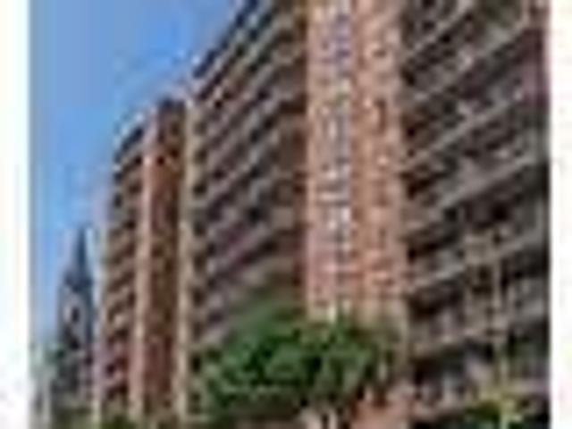 4 bedroom in Queens New York 11432