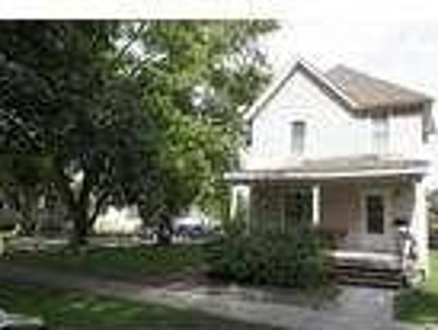 4 bedroom in Webster City Iowa 50595