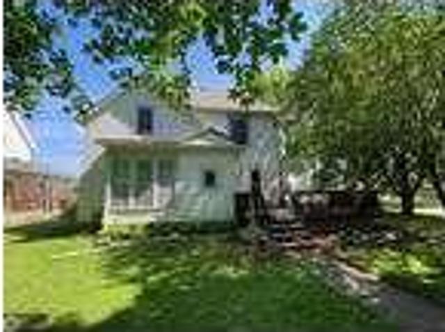 4 bedroom in Webster City Iowa 50595