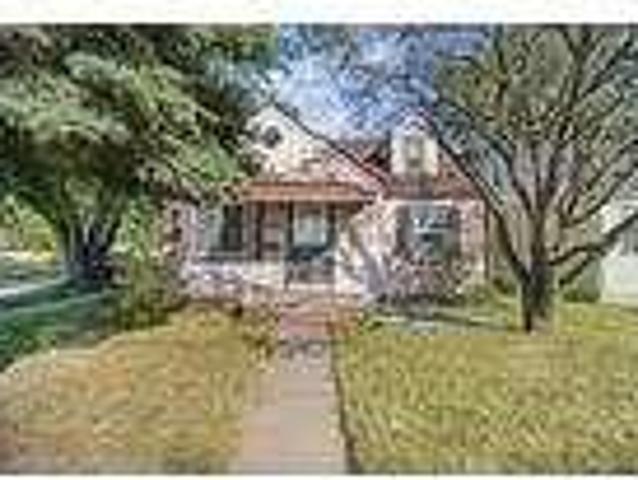 4 bedroom in Westland Michigan 48186