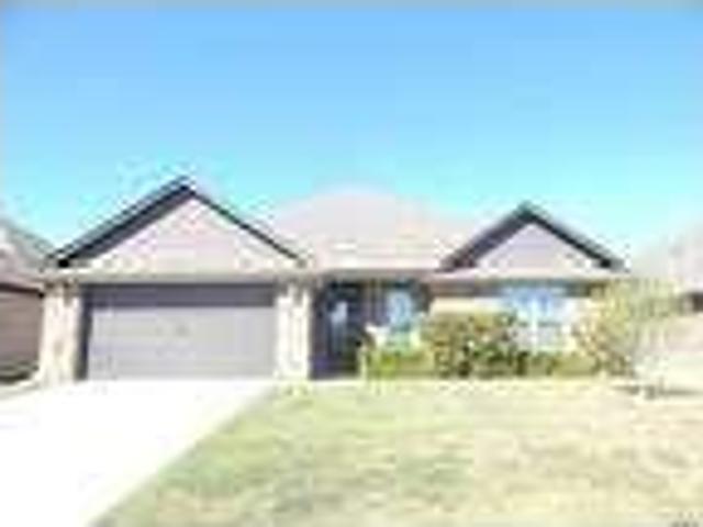 4 bedroom in Tyler Texas 75703