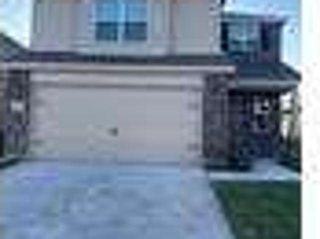 4 bedroom in Van Alstyne Texas 75495