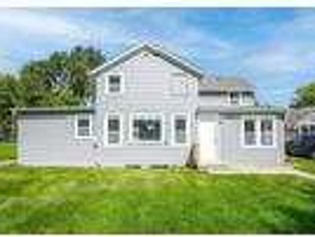 4 bedroom in Yorkville Illinois 60560