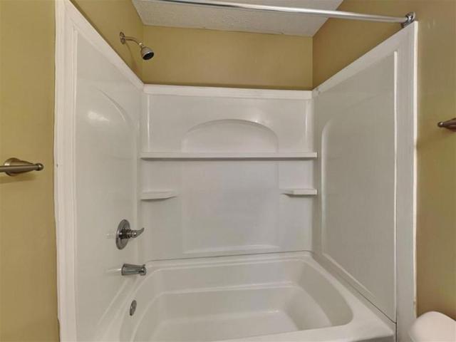 4 bedroom, Indianapolis IN 46216 LS105781133
