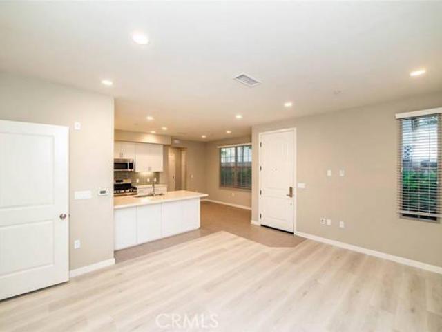 4 bedroom, Irvine CA 92618 106170056