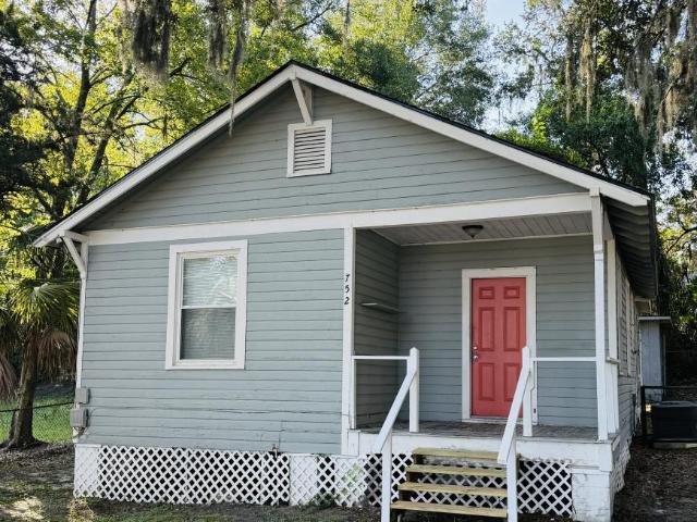4 bedroom, Jacksonville FL 32208 105965563