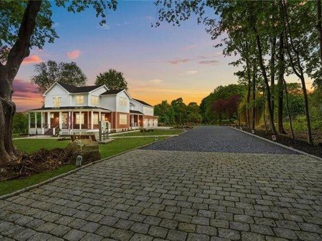 4 bedroom, Jamestown RI 02835 104832438