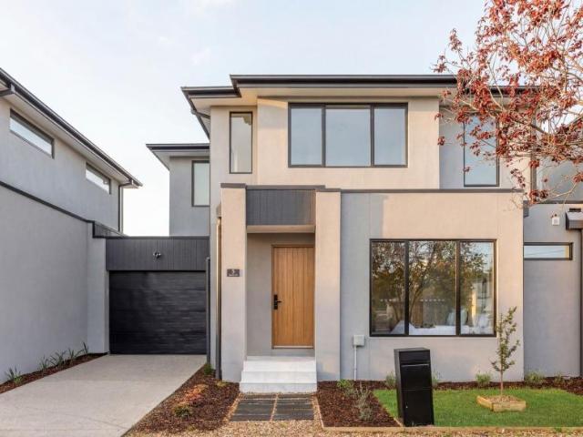 4 Bedroom House Oakleigh East VIC 102768999