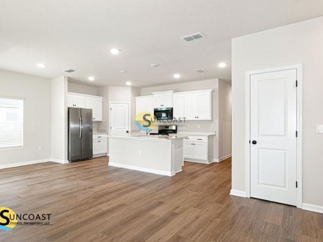 4 bedroom, Ocala FL 34472 104194163