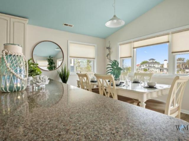 4 bedroom, Ocean City MD 21842 105901564