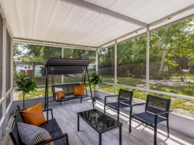 4 bedroom, Orlando FL 32807 LS105639733