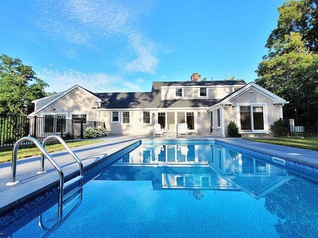 4 bedroom, Orleans MA 02653 106039741