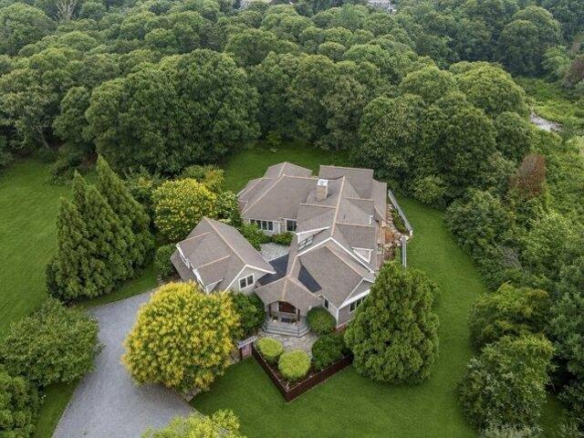 4 bedroom, Orleans MA 02653 106053180