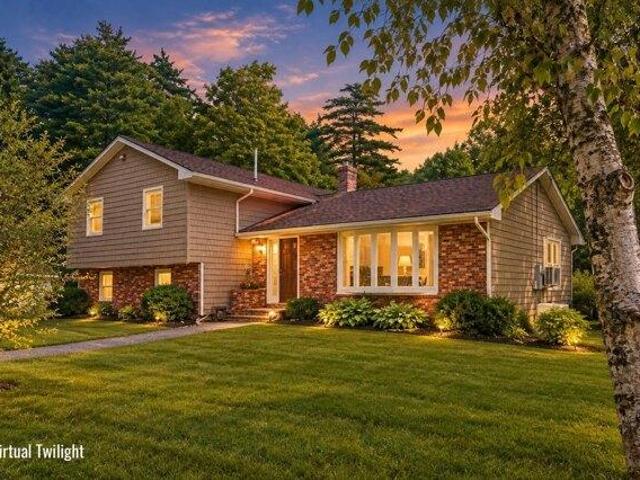 4 bedroom, Orono ME 04473 105560422
