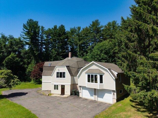 4 bedroom, Oxford MA 01540 104606454