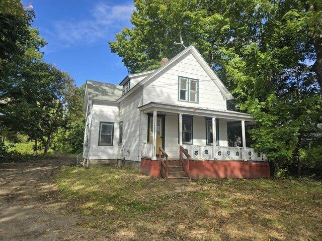 4 bedroom, Oxford ME 04270 105633732