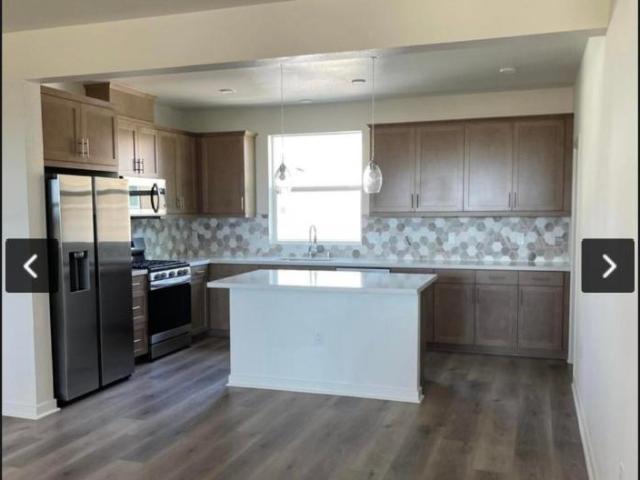 4 bedroom, Oxnard CA 93036 105021026