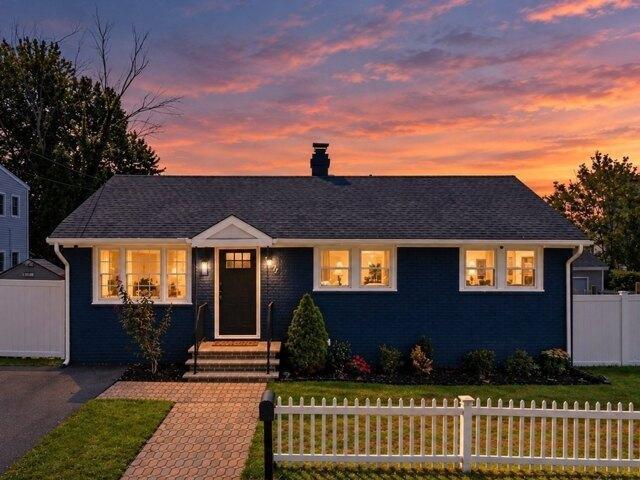 4 bedroom, Lowell MA 01854 105514137