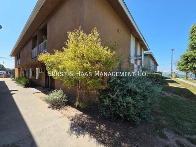 4 bedroom, Long Beach CA 90805 103895581