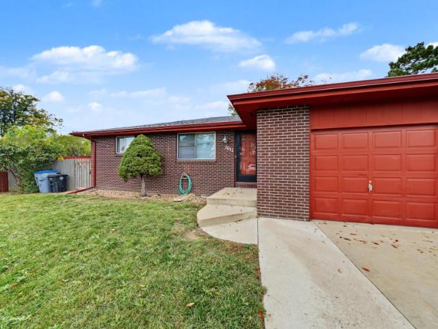 4 bedroom, Longmont CO 80501 105967797