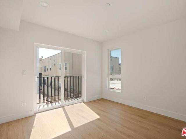 4 bedroom, Los Angeles CA 90019 96529143
