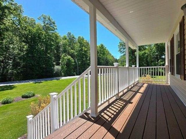 4 bedroom, Lagrangeville NY 12540 105291096