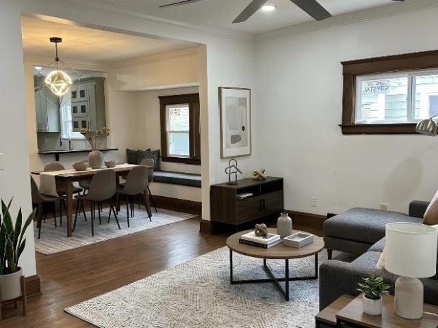4 bedroom, Lakewood OH 44107 105901534