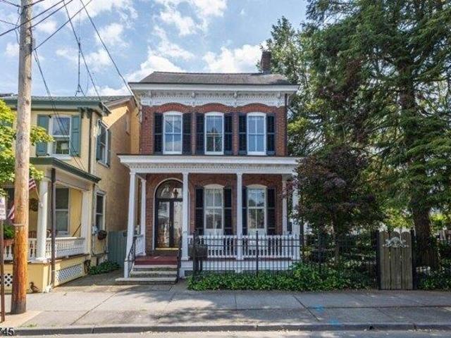 4 bedroom, Lambertville NJ 08530 105293865
