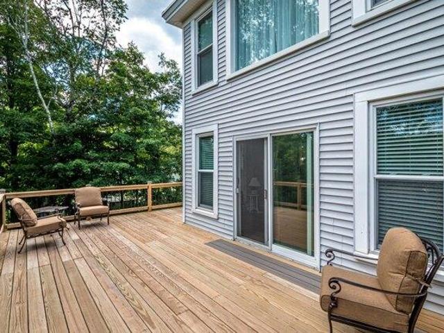 4 bedroom, Lancaster NH 03584 105425572